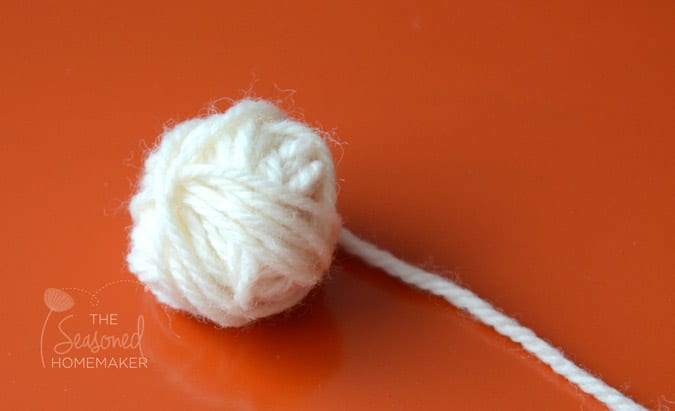 make a yarn ball