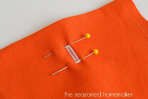 How to Use a Buttonhole Foot
