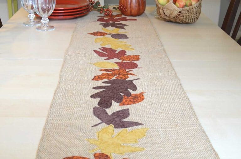 How to Make a Fall Table Runner