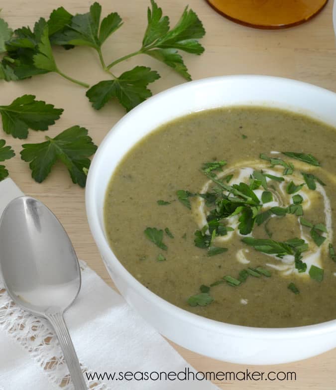 Healthy Broccoli Cheese Soup