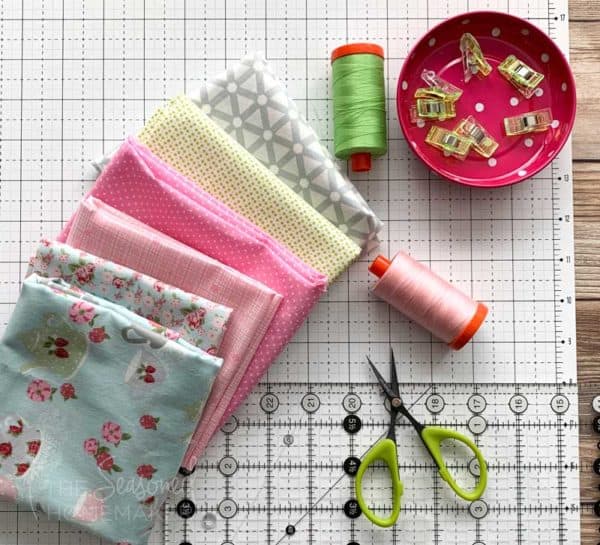 Simple Easter Mini Quilt supplies
